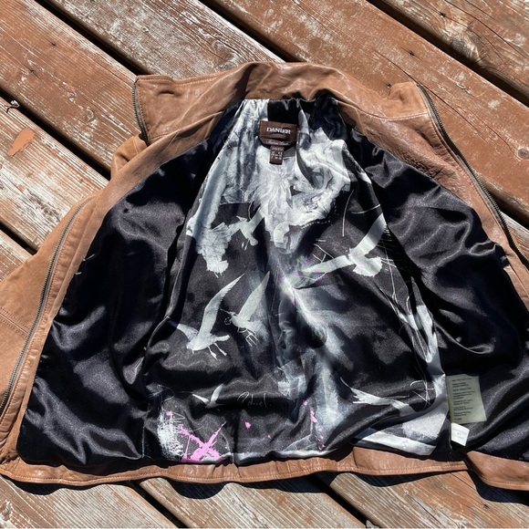 Danier Leather Jacket - Picture 4 of 8